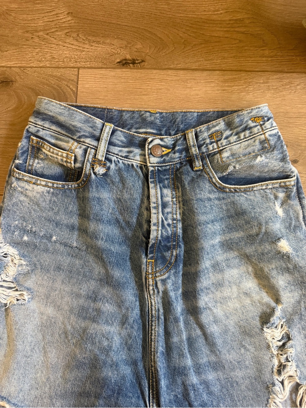 R13 Marky Drop Denim Shorts Bain Blue Size 25 - Picture 7 of 14